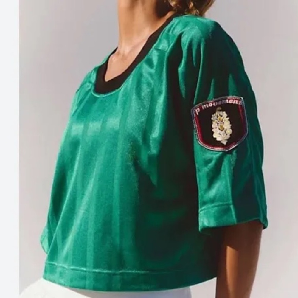 NWT FREE PEOPLE MOVEMENT HIGH SCORE TEE • LARGE